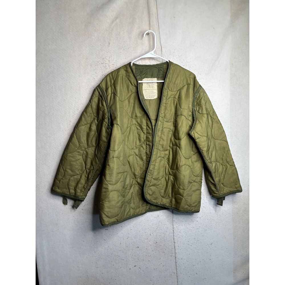 Vintage US Military M-65 Field Coat Liner Quilted Olive Drab Green Small 8197